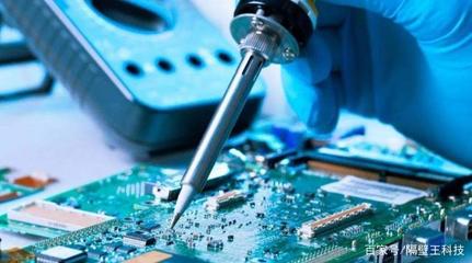 華為無芯可用,明明知道芯片不行,幾十年前為什么不發展?